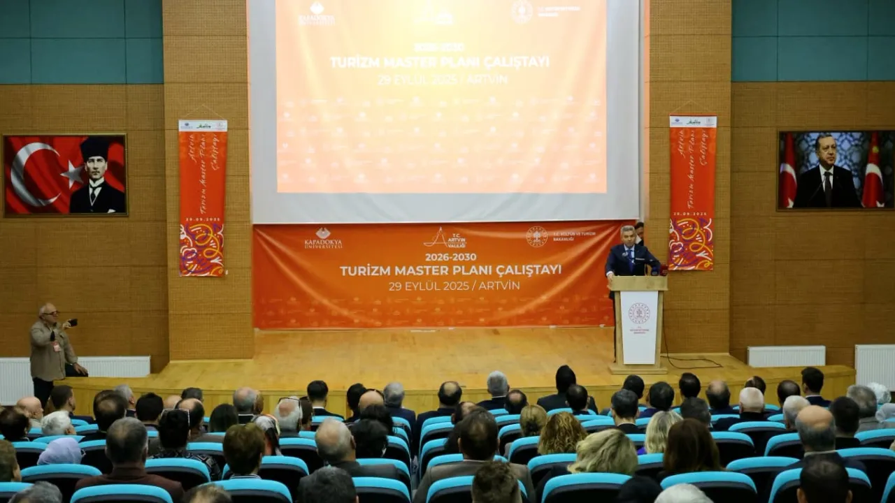 Artvin'de turizm master planı çalıştayı... Doğal ve kültürel zenginlikler geleceğe taşınıyor