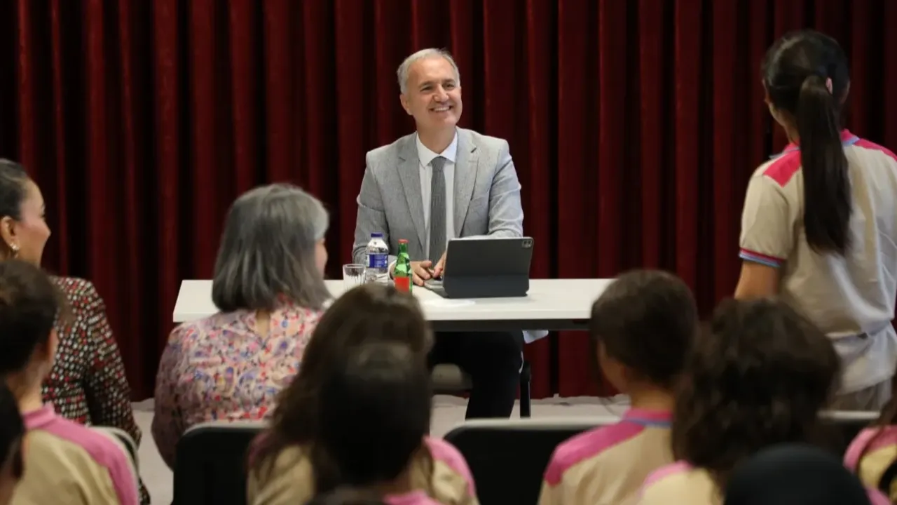 Bursa'da gençler davet etti, Başkan Taban geldi!