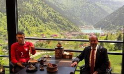 KKTC Cumhurbaşkanı Ersin Tatar, Uzungöl’e hayran kaldı