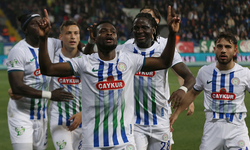 Çaykur Rizespor Süper Lig’de kalmayı Garantiledi