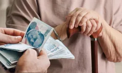 AK Parti duyurdu: Emekli maaşlarına düzenleme yapılacak