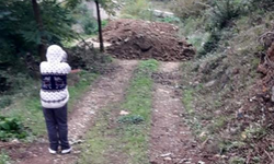 Giresun’da köy yolu arazi sahibi tarafından kapatıldı