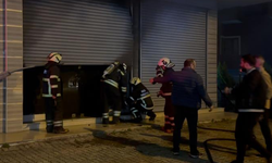 Rize’de çay toplama makinesi deposunda yangın