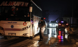 Halep'teki terör örgütü YPG/SDG'li son grup şehrin dışına tahliye edildi