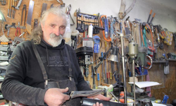 40 yaşında çırak oldu, Giresun'un bıçak mirasını yaşatıyor