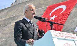 Bakan Uraloğlu duyurdu: 42 ili birbirine bağlayan Ankara-Kırıkkale-Delice Otoyolu'nun yarısı tamam