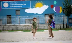 Velileri yakından ilgilendiriyor! Okul kıyafetlerinde yeni dönem
