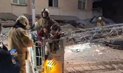 İstanbul'da 7 katlı bina çöktü