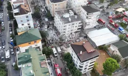 Maltepe’de 7 katlı binanın alttaki 3 katı çöktü acı haber geldi