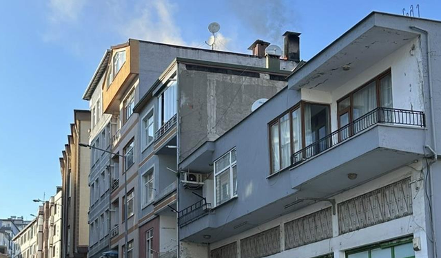 Ordu’da çatı yangını paniğe neden oldu