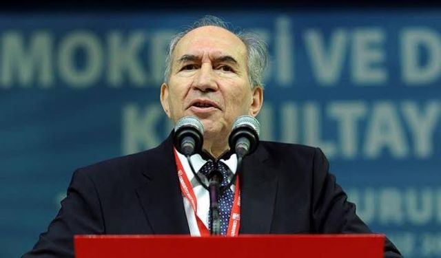 Trabzonlu siyasetçi Altan Öymen hayatını kaybetti!