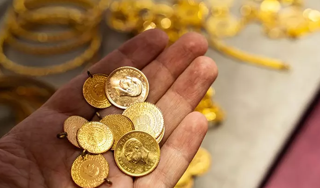Altın güçlenen dolar ile geriledi! Altın fiyatları