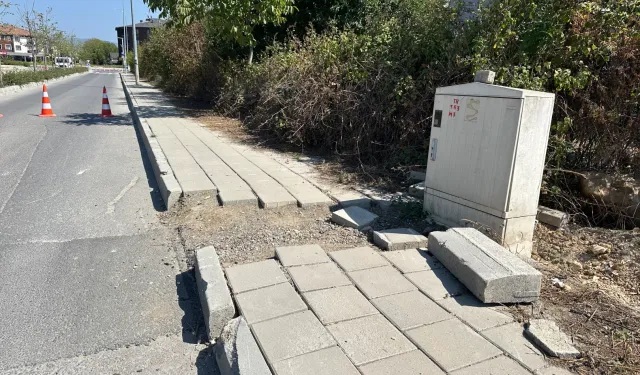 Düzce'de yeni kaldırım plansızlık kurbanı!