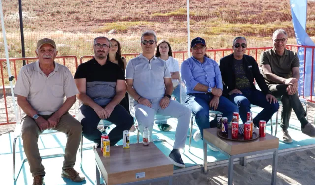 Kayseri'de En Havalı Plaj Voleybol Turnuvası tamamlandı