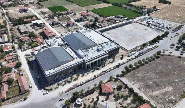 Konya Karatay'da bu tesis 16 branşta spor imkanı sunacak