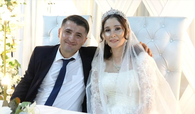 Kaçarak evlendiler, 17 yıl sonra düğünlerini yaptılar