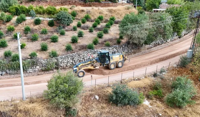 Antalya’nın kırsalında asfalt seferberliği