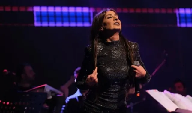 Yıldız Tilbe sahnede fenalaştı