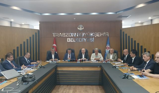 Trabzon’un ihtiyaçları masaya yatırıldı! Yerel Yönetimler İstişare zirvesi