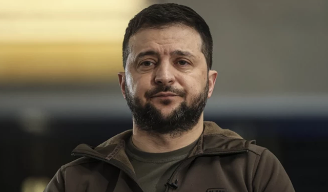 Zelenski duyurdu: Ukrayna’ya yılbaşı gecesi 200’den fazla İHA saldırısı