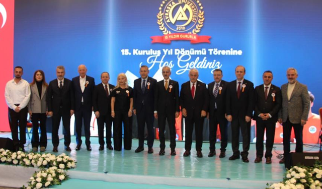 Avrasya Üniversitesi'nin 15. yıldönümü kutlandı