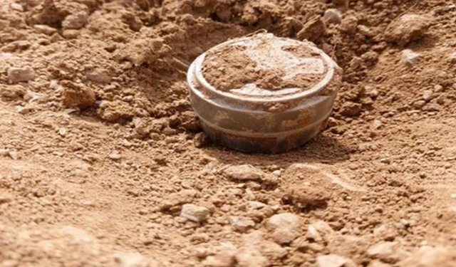 Terör örgütü YPG Halep kırsalında mayın tuzakladı 5 sivil öldü