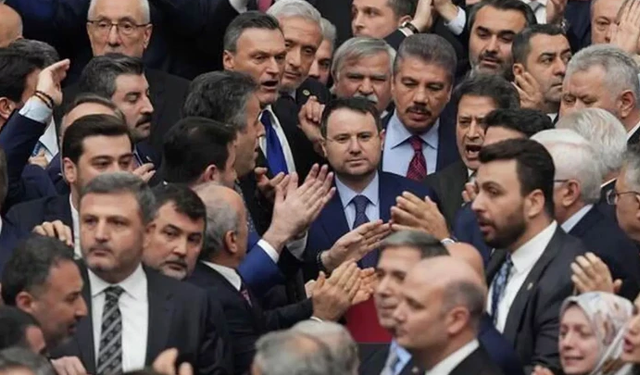 Adalet Bakanı Gürlek: Kürsü işgali milli iradeye yakışmadı