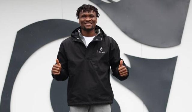 Nwaiwu: "Onuachu, Trabzonspor'a gelmem gerektiğini söyledi"