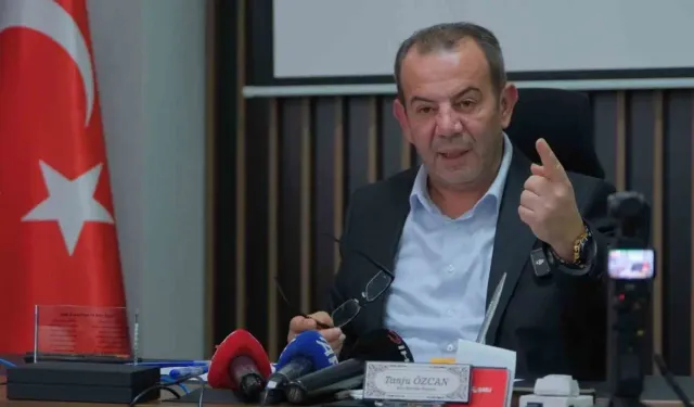 Tanju Özcan görevinden uzaklaştırıldı