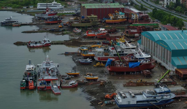 Balık av sezonu bitti şimdi bakım onarımdan geçiyorlar