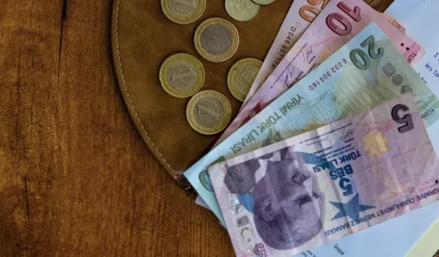 Canlı yayında emeklinin beklediği rakamı verdi! Ne kadar zam gelecek?