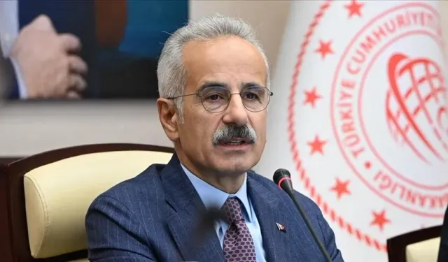 Bakan Uraloğlu, 15 Temmuz gecesi yaşadıklarını anlattı "'Öleceksek adam gibi öleceğiz.' dedik"