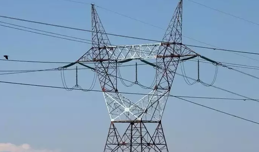 Türkiye'nin elektrik kurulu gücü 118 bin megavatı aştı