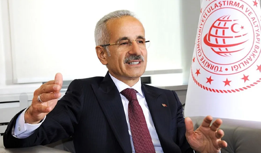 Bakan Uraloğlu açıkladı: Kent içi raylı sistemler 19 Mayıs'ta ücretsiz hizmet verecek