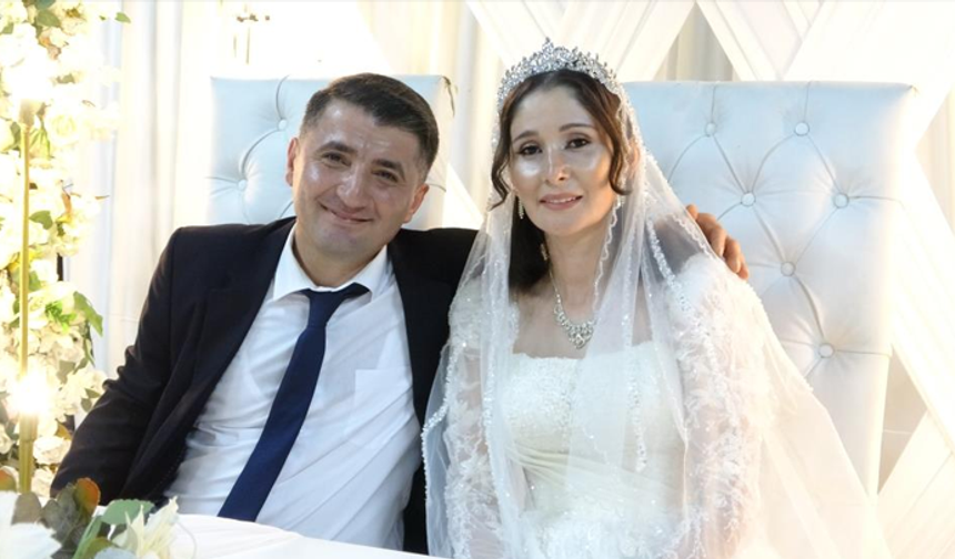 Kaçarak evlendiler, 17 yıl sonra düğünlerini yaptılar