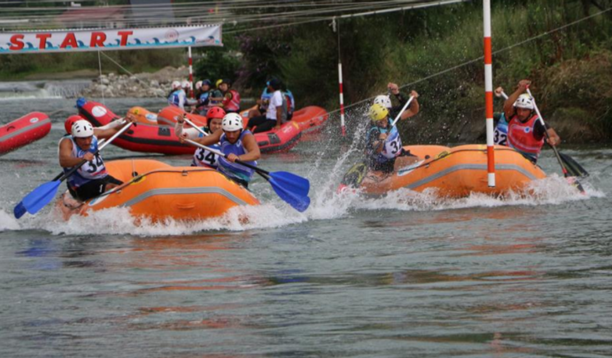 Rize'de Rafting Avrupa Kupası heyecanı yaşanıyor