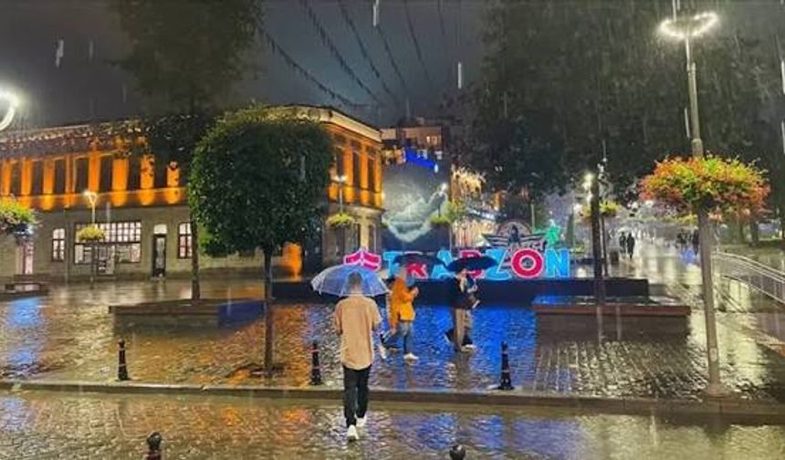 Trabzon için kuvvetli yağış uyarısı: Meteoroloji’den önemli açıklama
