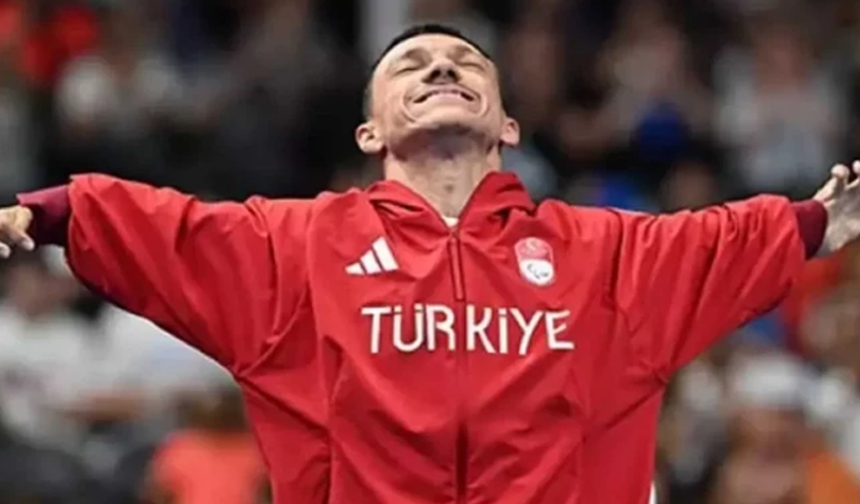 Milli sporcu Umut Ünlü dünya ikincisi oldu