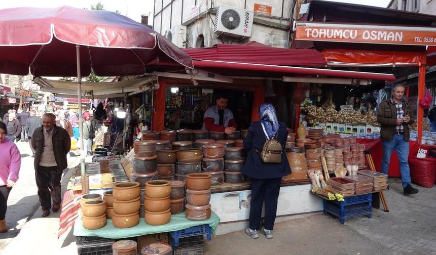Trabzon'da Ramazan öncesi güveç tezgâhları eski günlerini arıyor