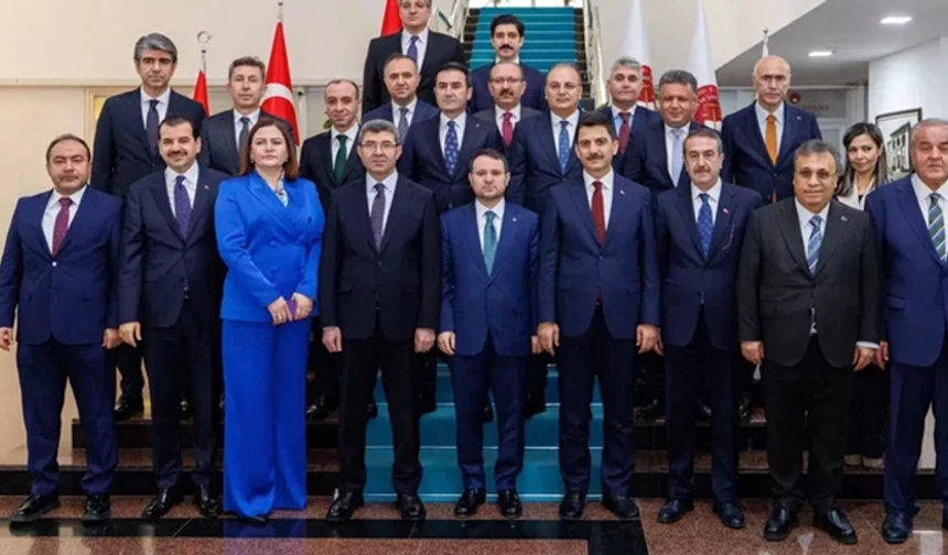 Bakan Gürlek'ten ilk HSK toplantısı! Fotoğrafları paylaştı 'Sürdüreceğiz'