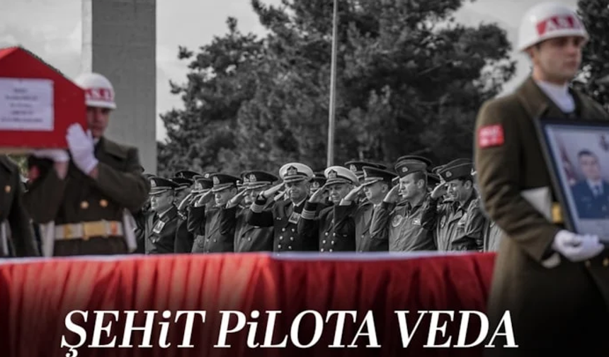 Balıkesir’de şehit pilot için tören: İbrahim Bolat son yolculuğuna uğurlandı