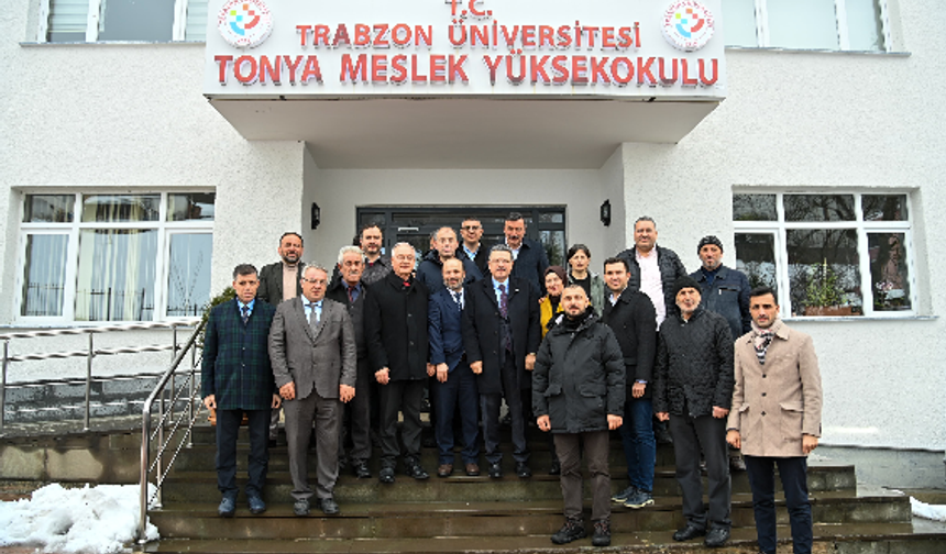 Trabzon'da Başkan Genç'ten o ilçeye doğalgaz müjdesi