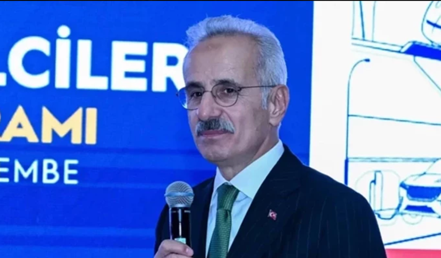 Hürmüz krizi bitiyor mu? Uraloğlu duyurdu:Türk gemisi geçti