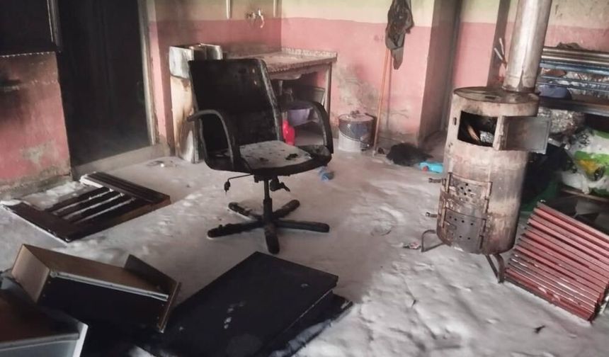 sobaya Gümüşhane'de dökülen tiner parladı: 1 kişi ağır yaralandı