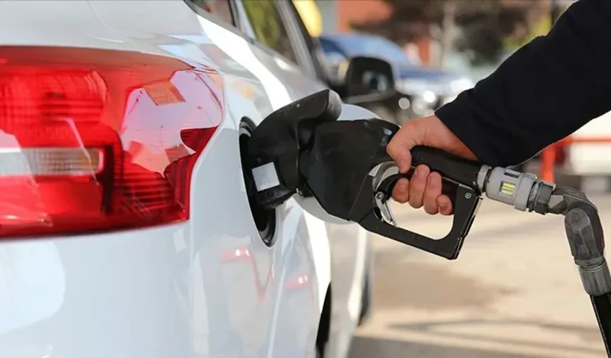 Araç sahiplerine kötü haber! Motorine okkalı bir zam geliyor