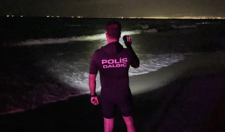 Mersin'de denize giren 5 kişilik aileden 3'ü boğuldu 1'i kayboldu