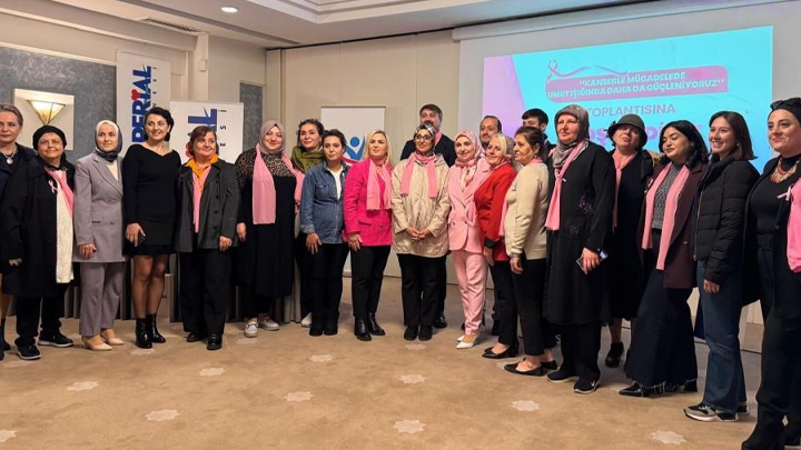 İmperial Hastanesi ve Umut Derneği’nden Kanserle Mücadeleye Moral Desteği